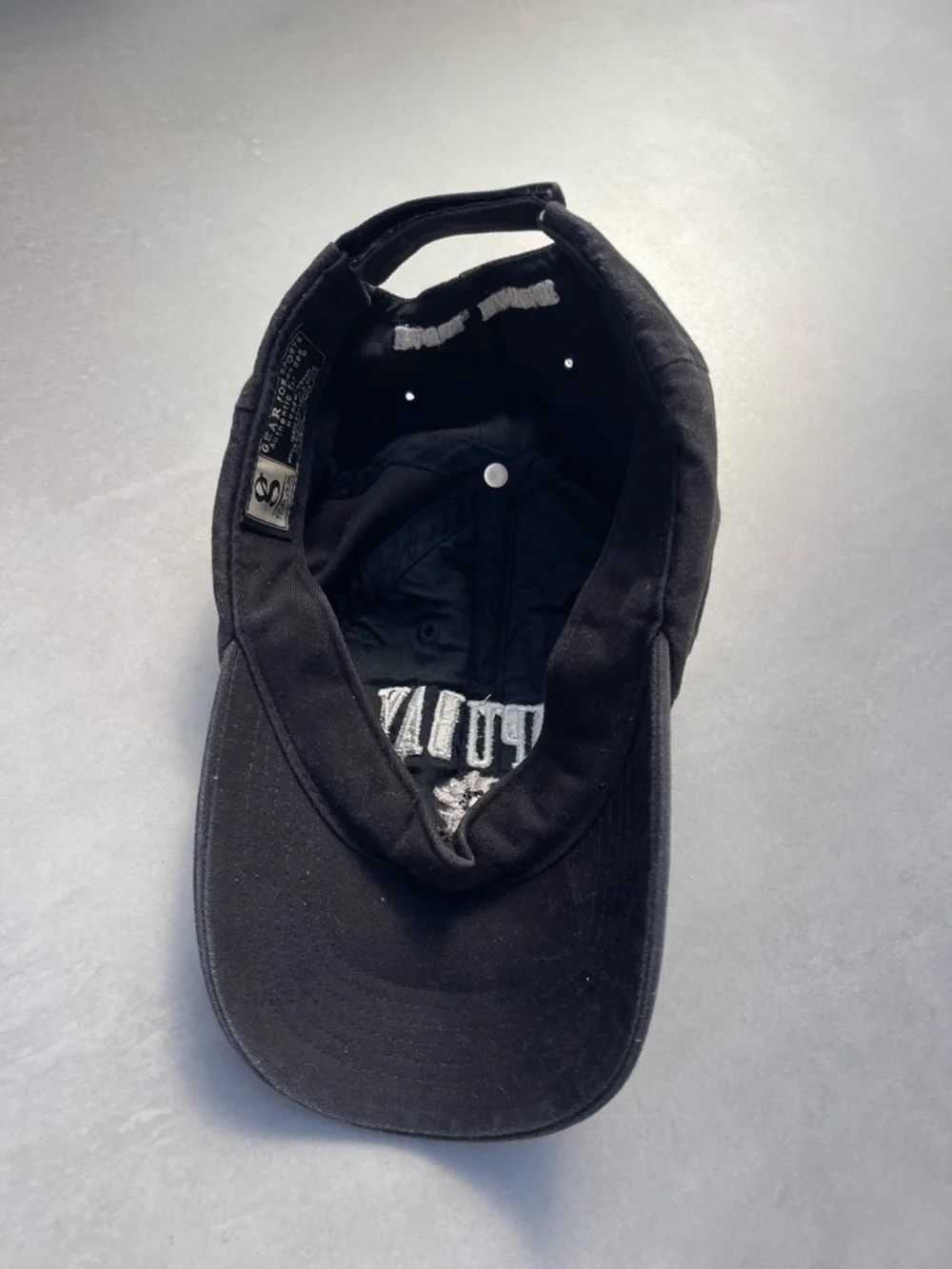Black Baseball Cap - Picture 4 of 4